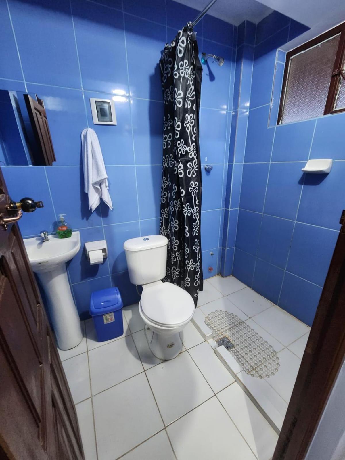Hotel Aguilar Уюни Экстерьер фото