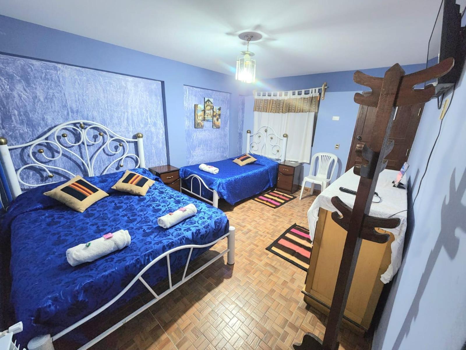 Hotel Aguilar Уюни Экстерьер фото