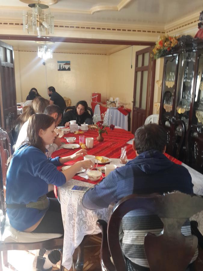 Hotel Aguilar Уюни Экстерьер фото