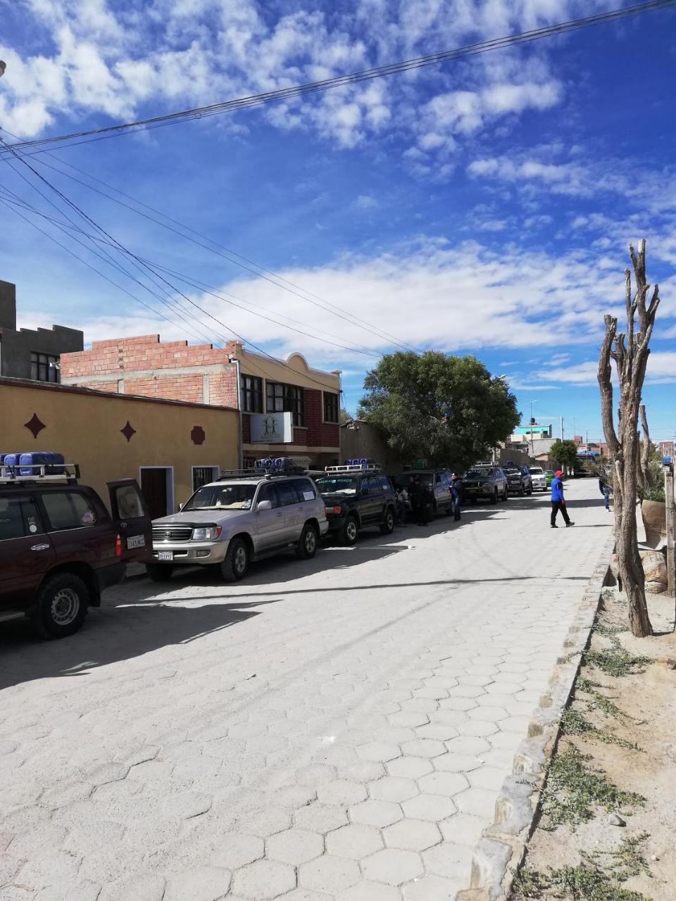 Hotel Aguilar Уюни Экстерьер фото